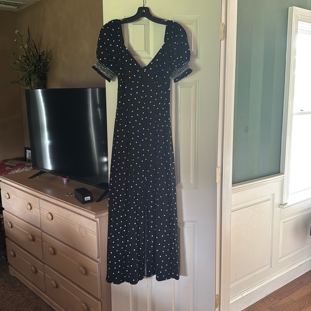 Front bottom detail black and white polka dot Alice and Olivia slit front dress